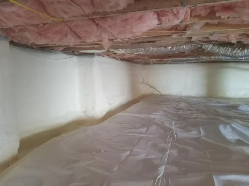 Crawl space encapsulation with closed-cell spray foam for Roof Maintenance in Bogota